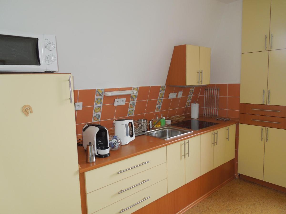 Apartman Mocca Kasperske Hory Ngoại thất bức ảnh