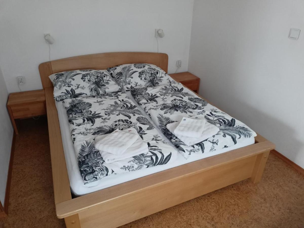 Apartman Mocca Kasperske Hory Ngoại thất bức ảnh